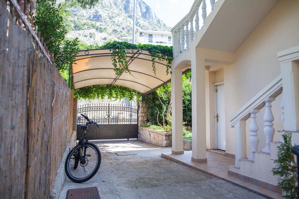 Apartments & Rooms Jelka Kotor Exteriér fotografie